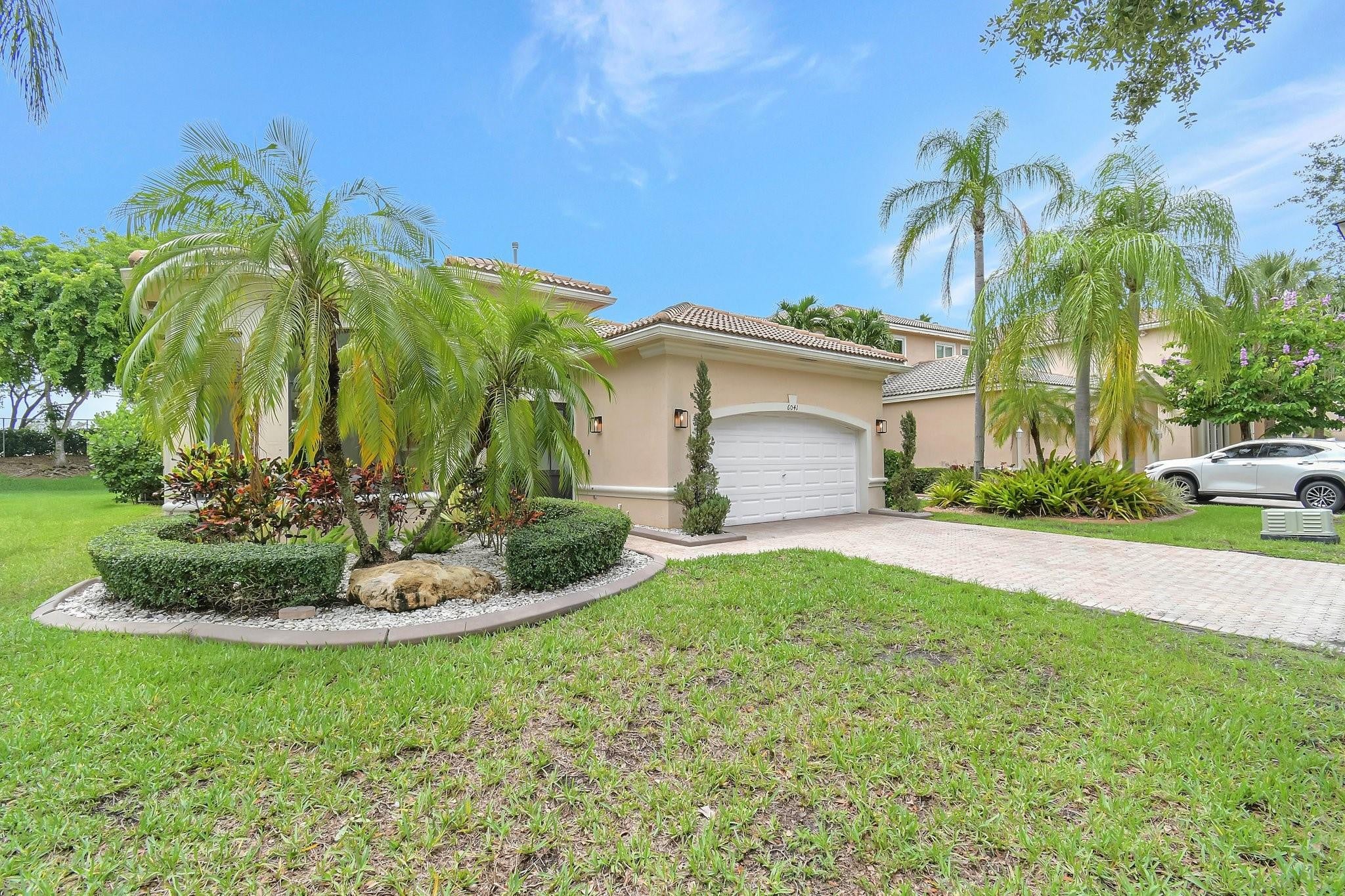 6041 SW 195TH Avenue, Pembroke Pines FL 33332