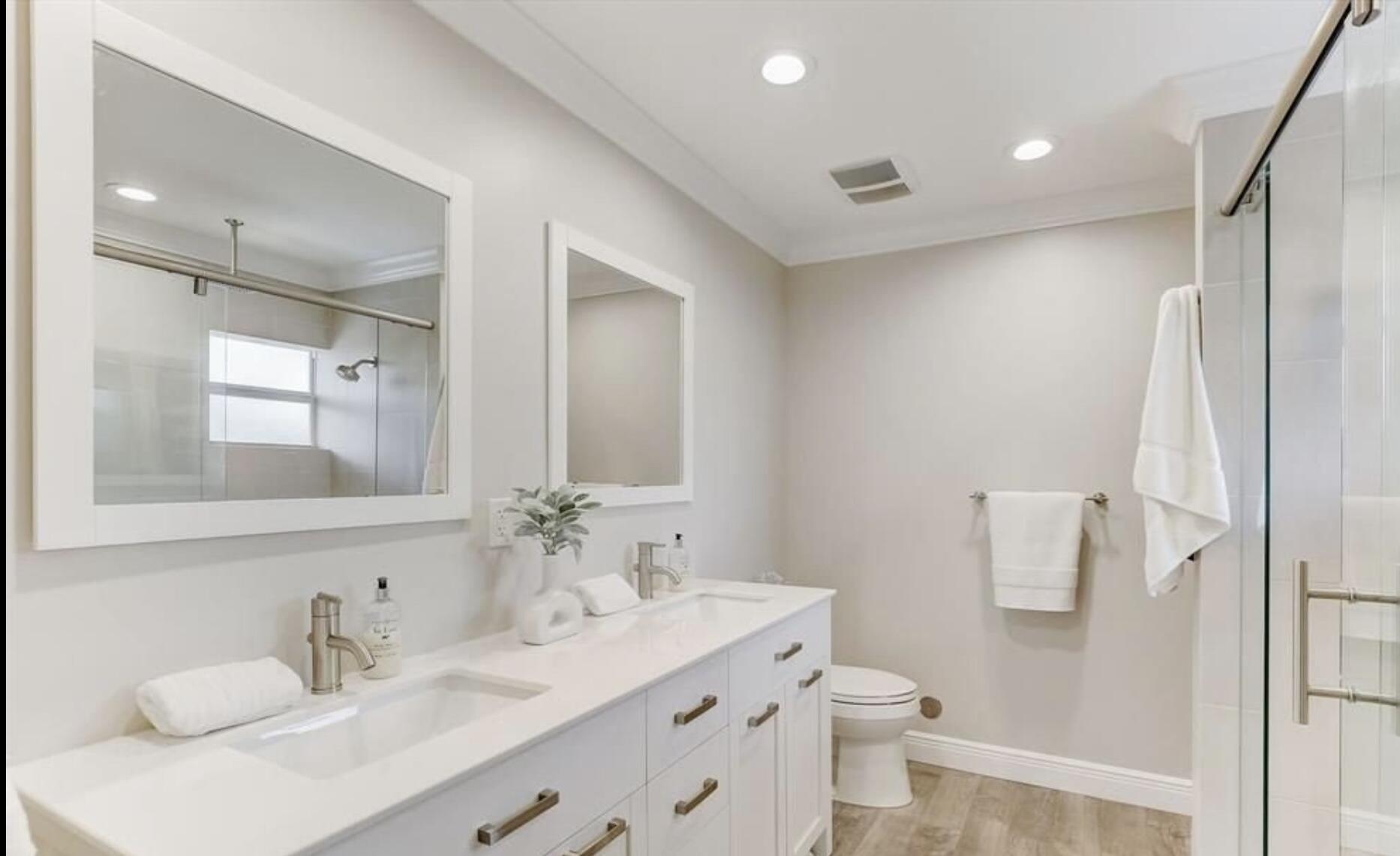 CYPRESS POINT - Residential