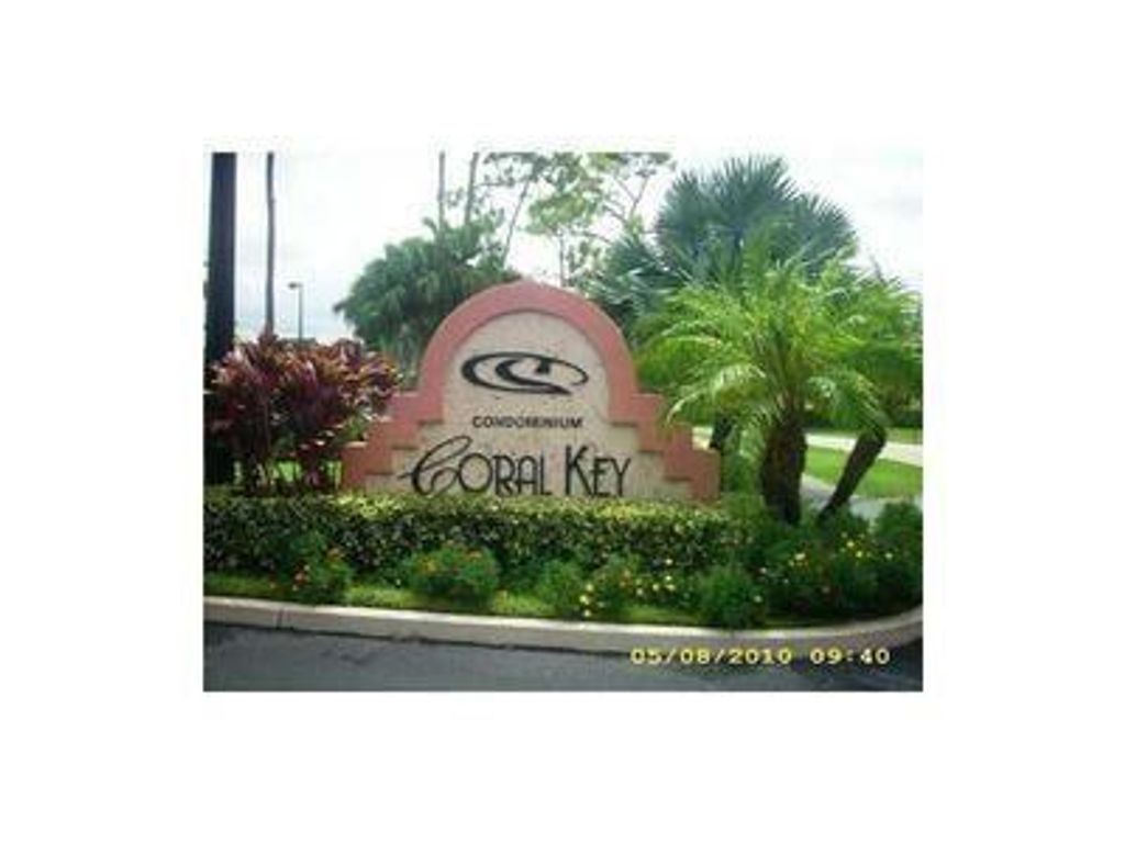 Photo of 3430 Pinewalk Dr #628, Margate, FL 33063 (MLS # F10325290)