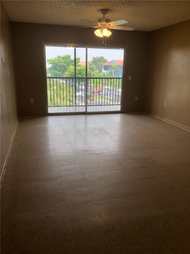 13455 SW 16th Court, Pembroke Pines FL 33027