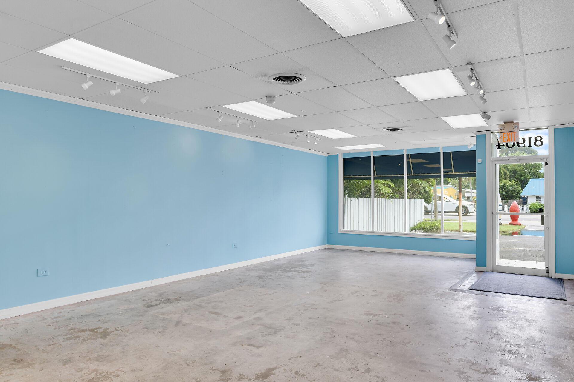 STRATTONS SUBD - Commercial Sale