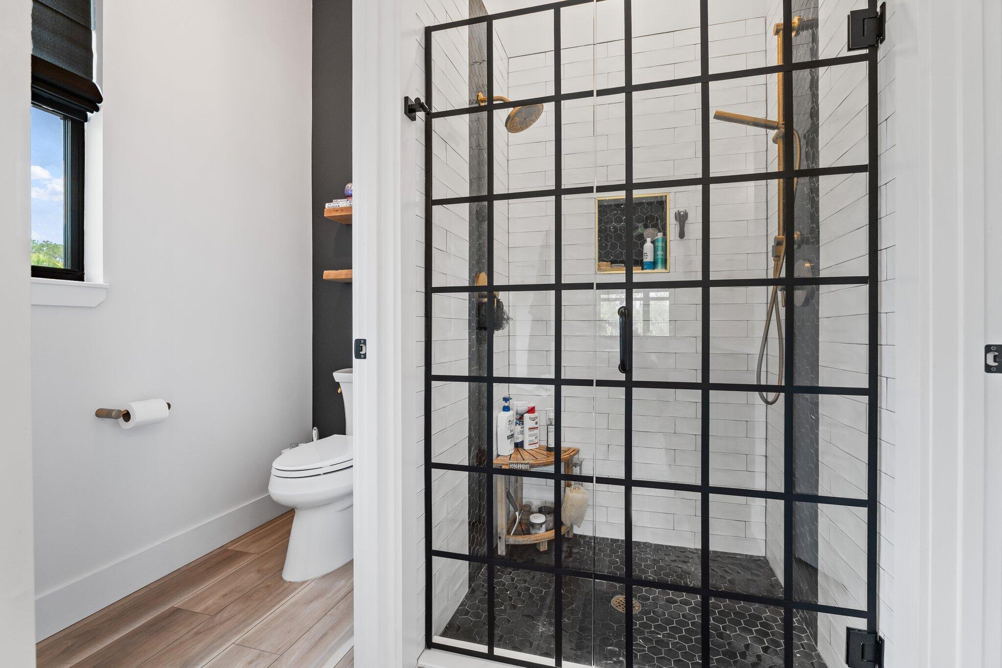 PALM CITY FARMS - Residential