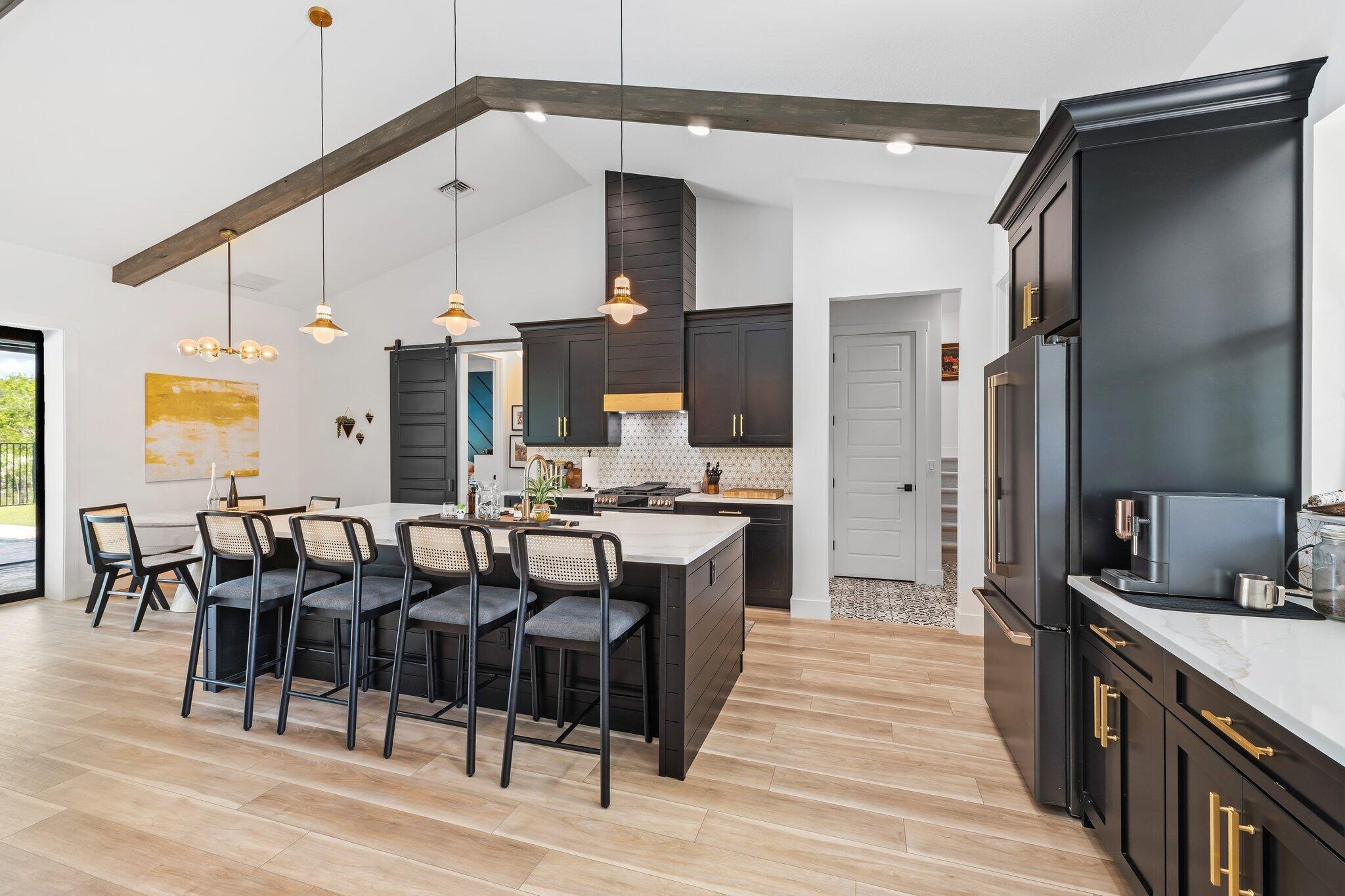 PALM CITY FARMS - Residential