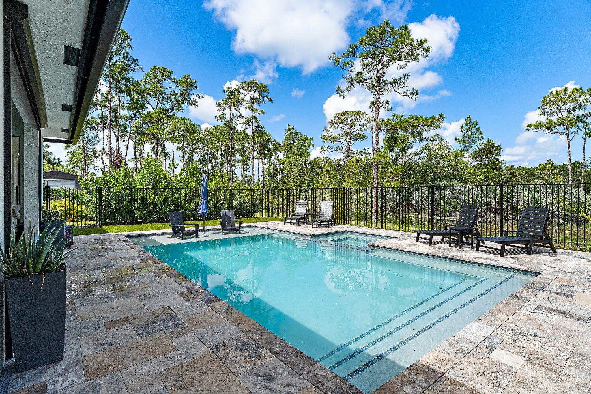 PALM CITY FARMS - Residential