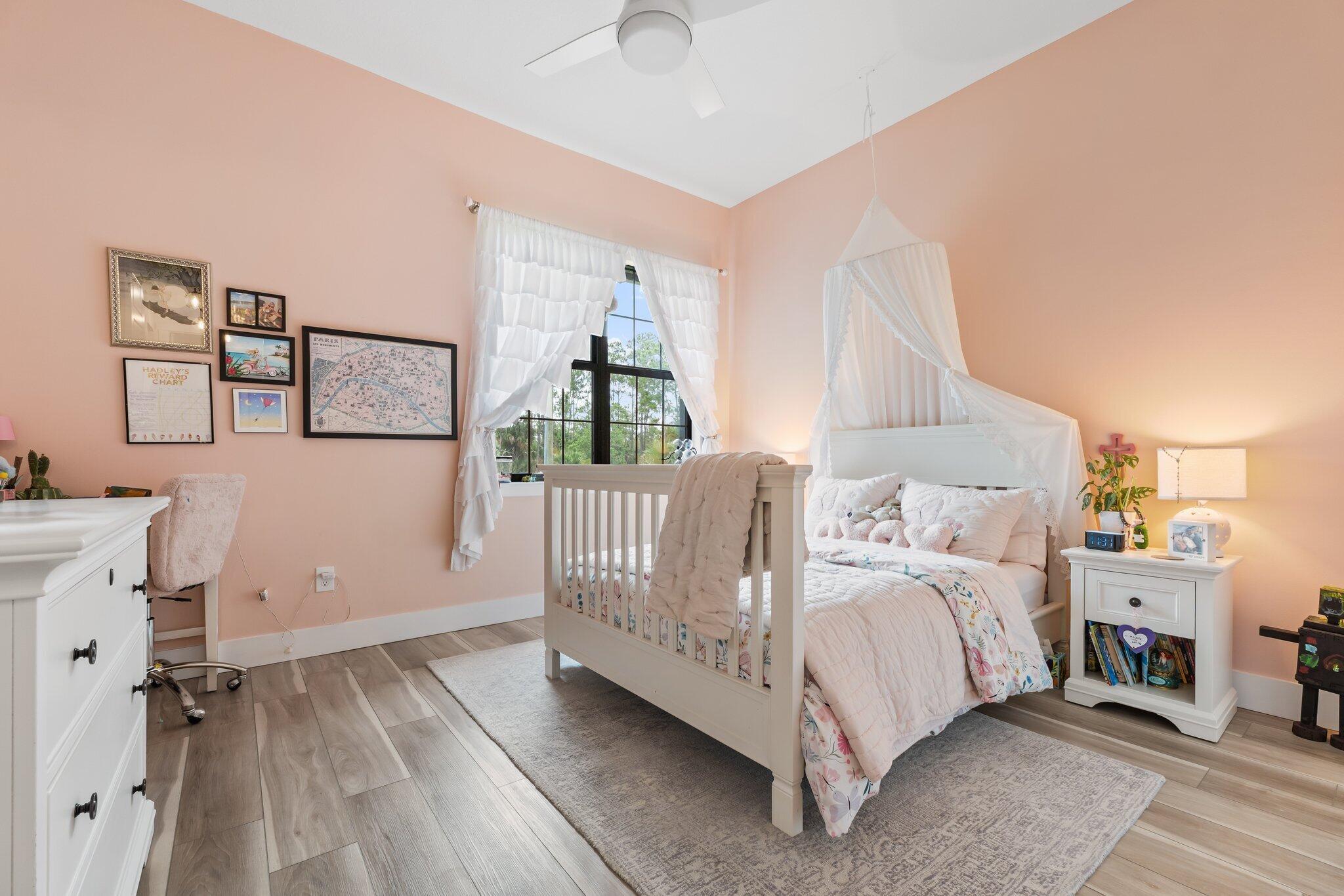 PALM CITY FARMS - Residential