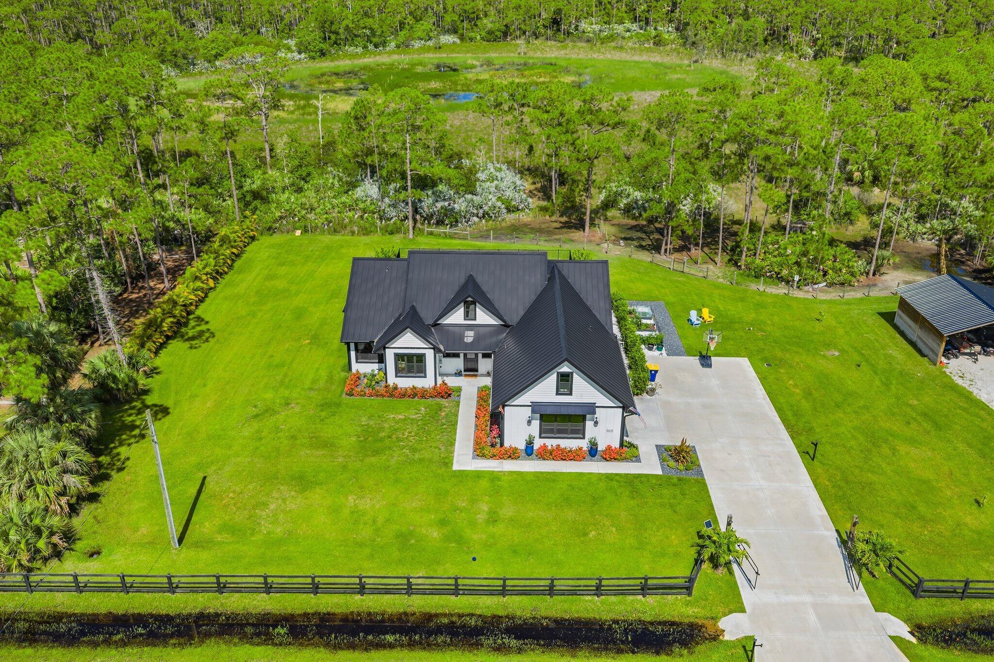 PALM CITY FARMS - Residential