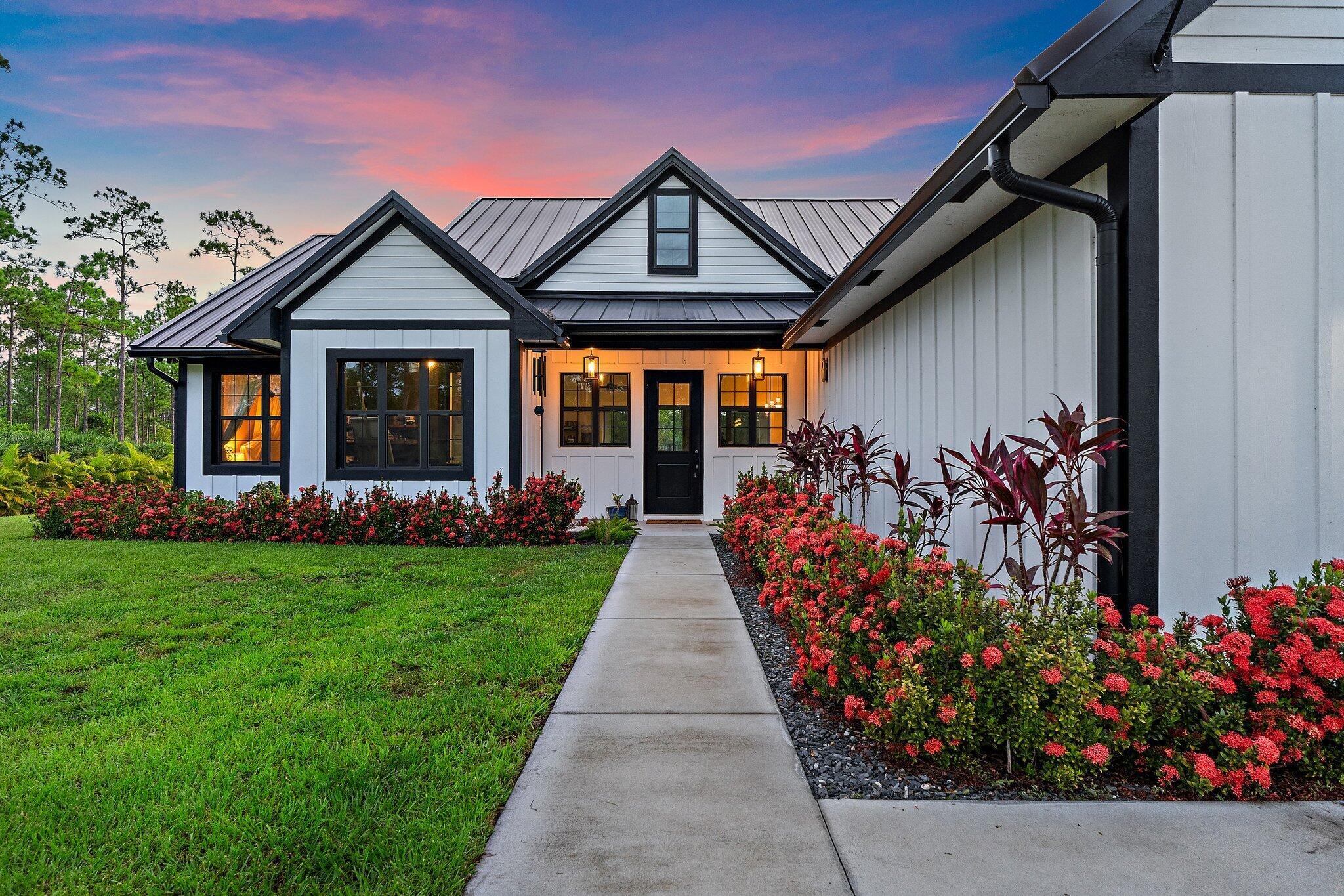 PALM CITY FARMS - Residential