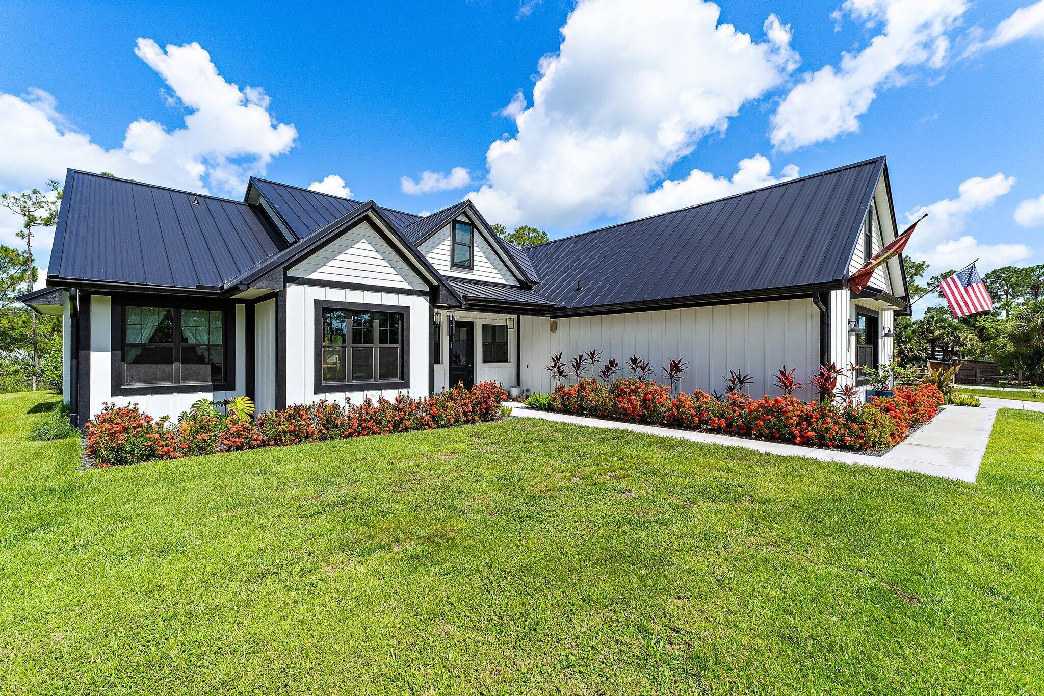 PALM CITY FARMS - Residential