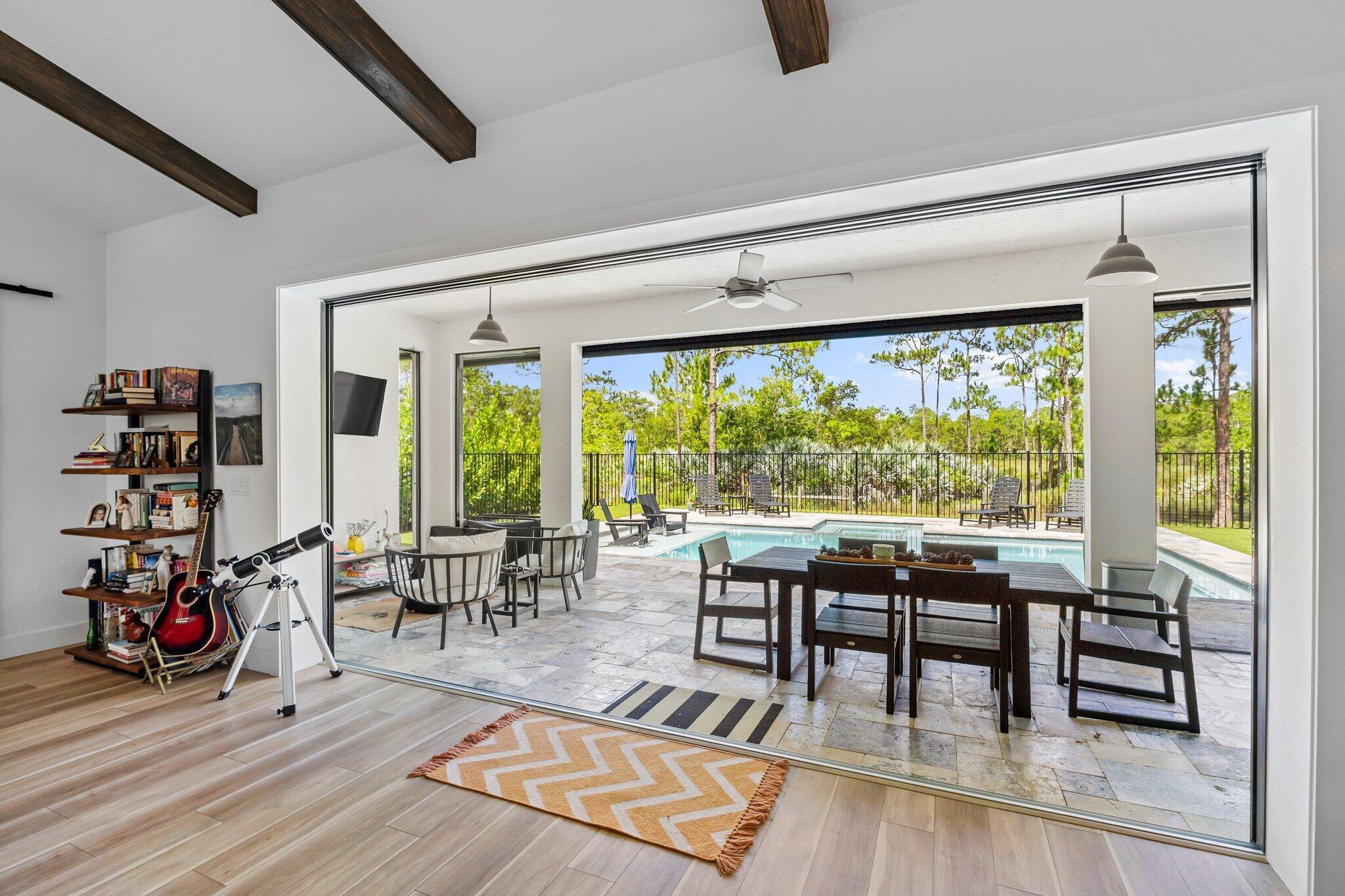 PALM CITY FARMS - Residential