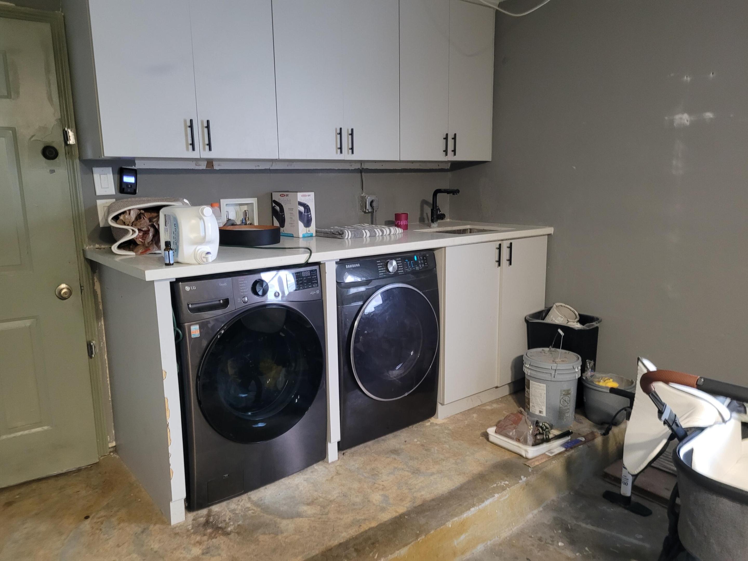 LAKESIDE SOUTH - Residential