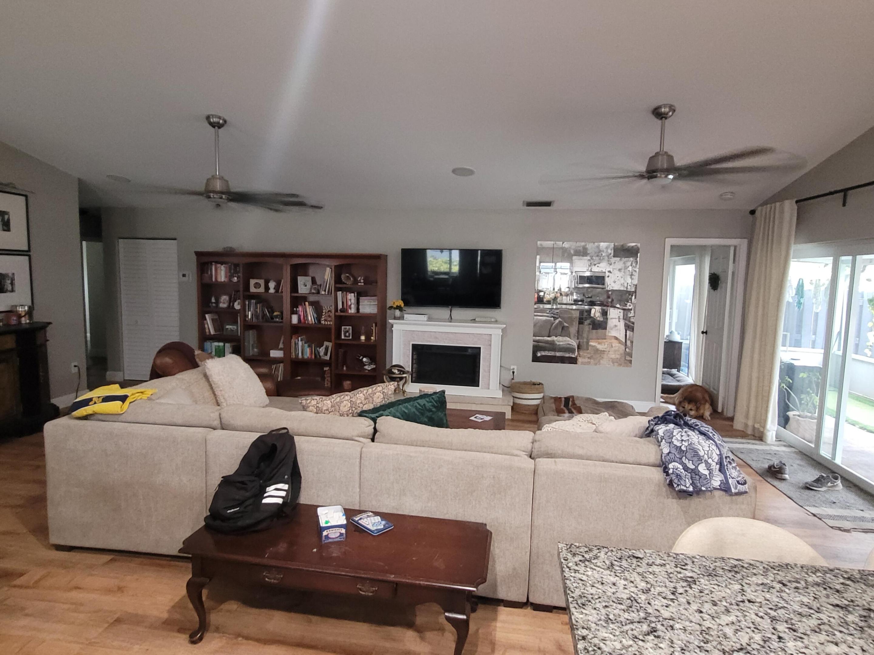 LAKESIDE SOUTH - Residential