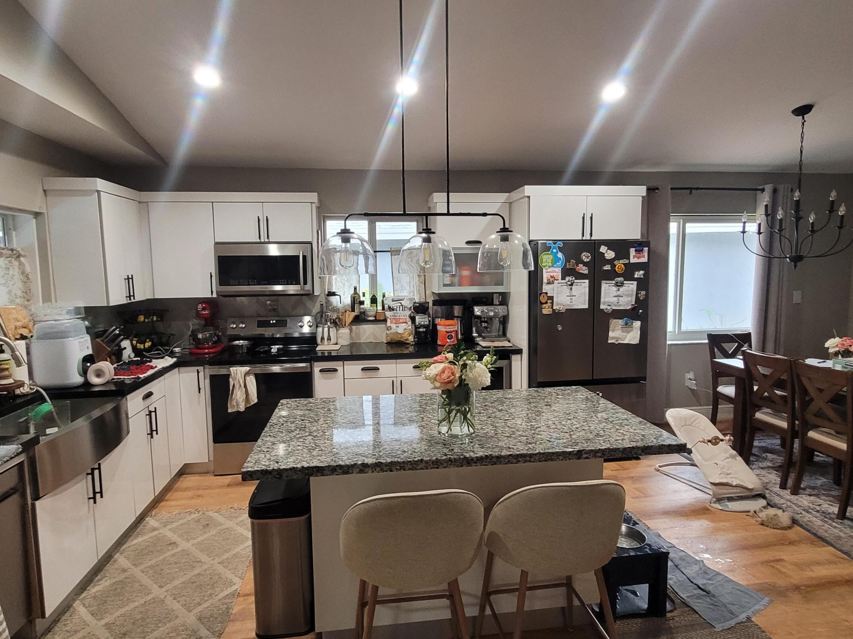 LAKESIDE SOUTH - Residential