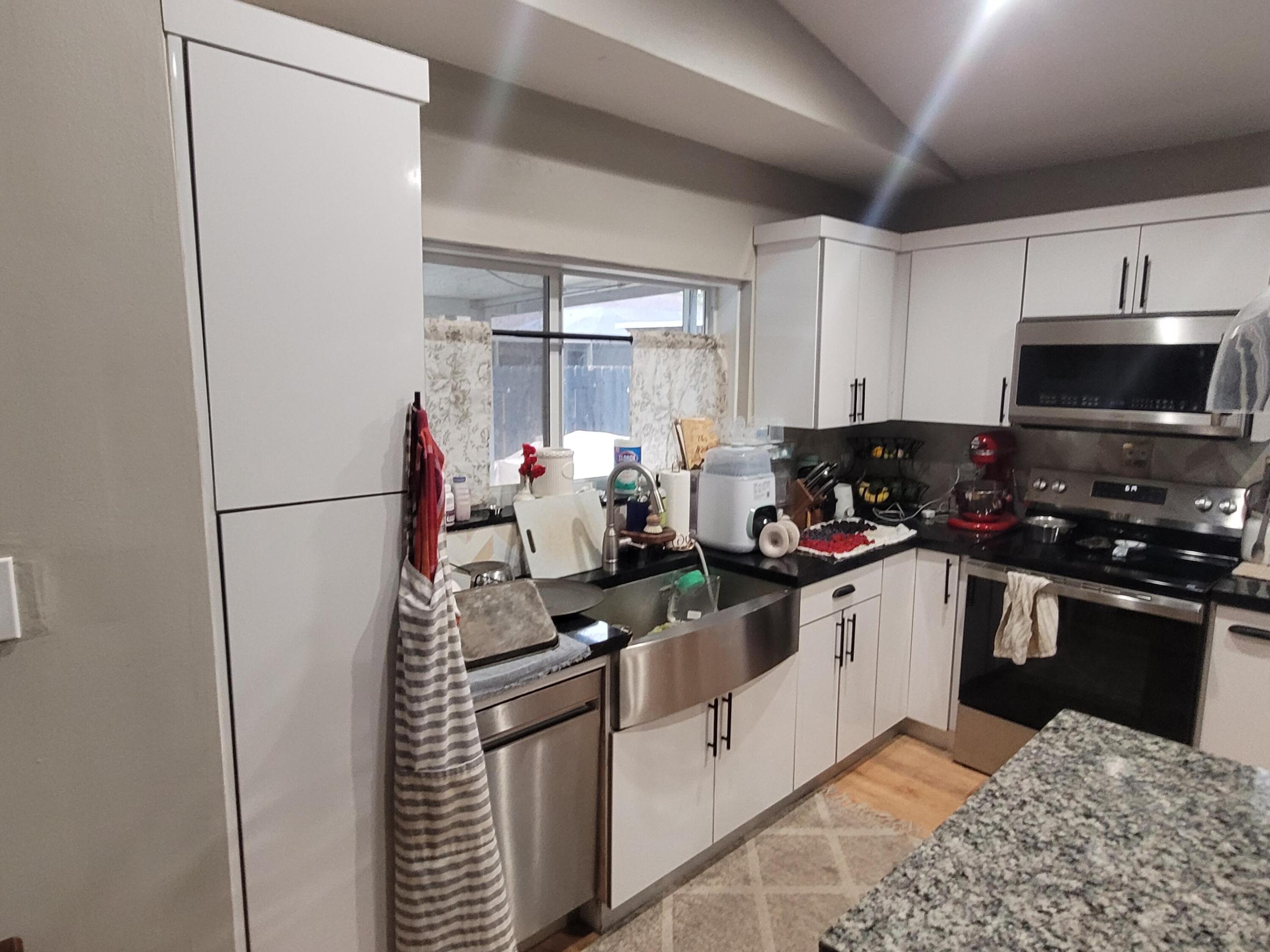 LAKESIDE SOUTH - Residential