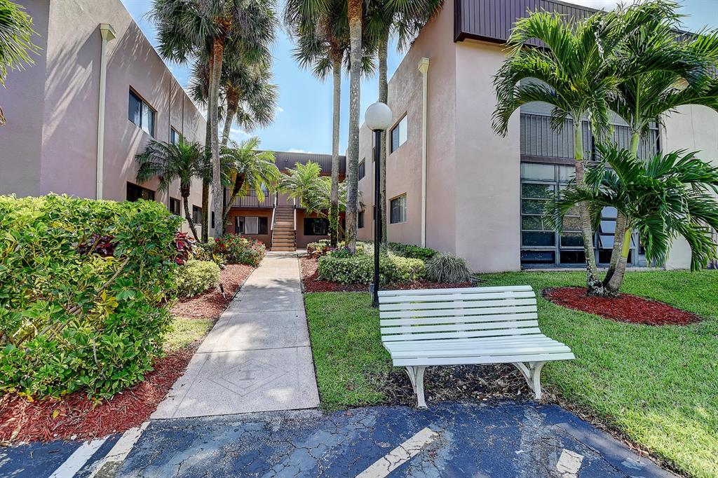 Photo of 15109 Ashland Terrace #309, Delray Beach, FL 33484 (MLS # R10696527)