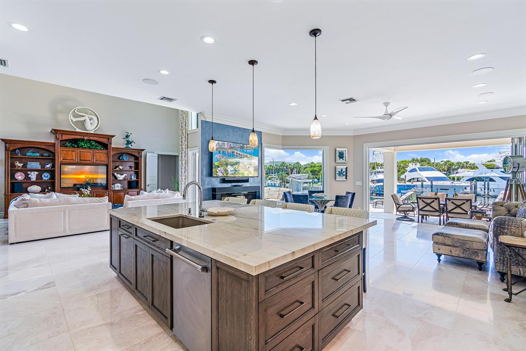 Harbour Point Marina - Residential