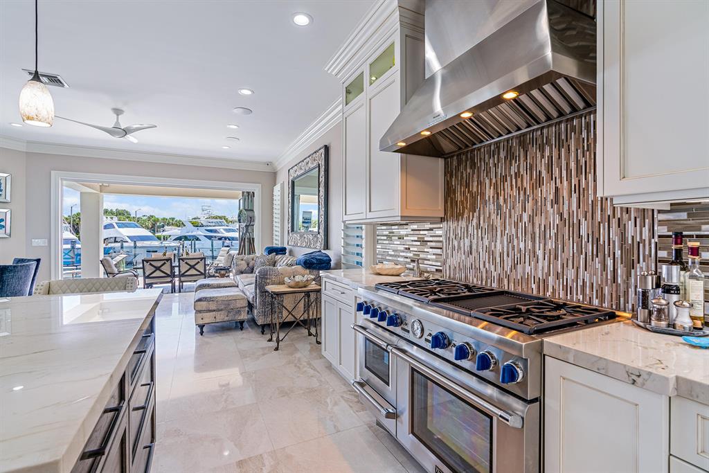 Harbour Point Marina - Residential