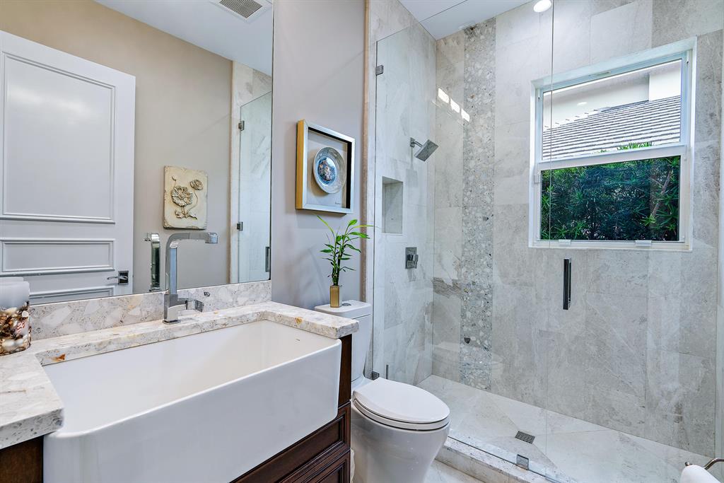 Harbour Point Marina - Residential