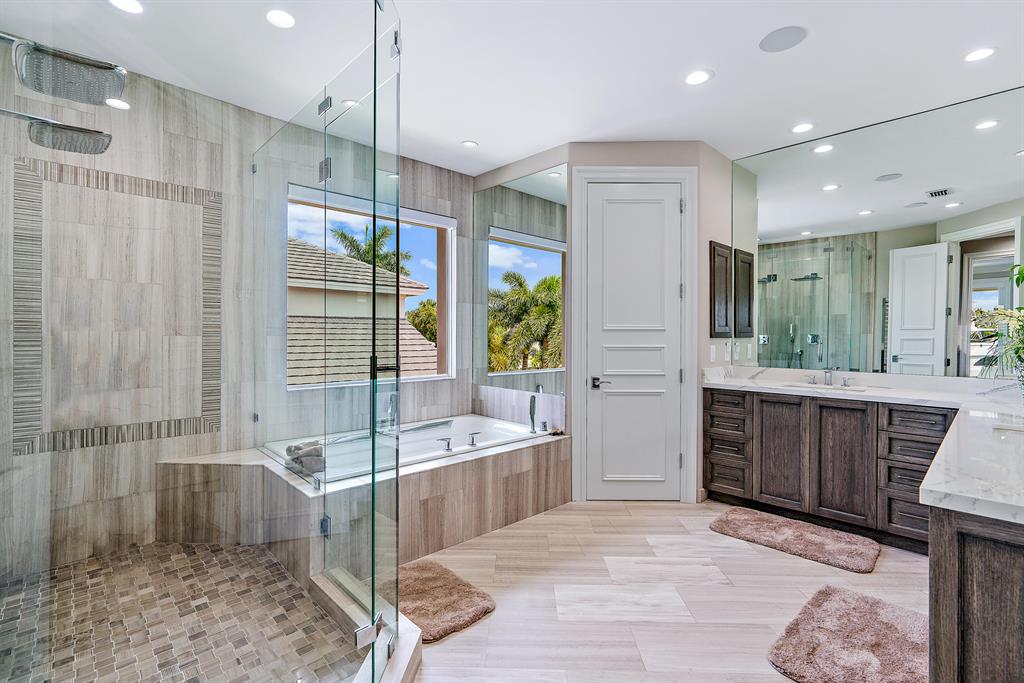 Harbour Point Marina - Residential