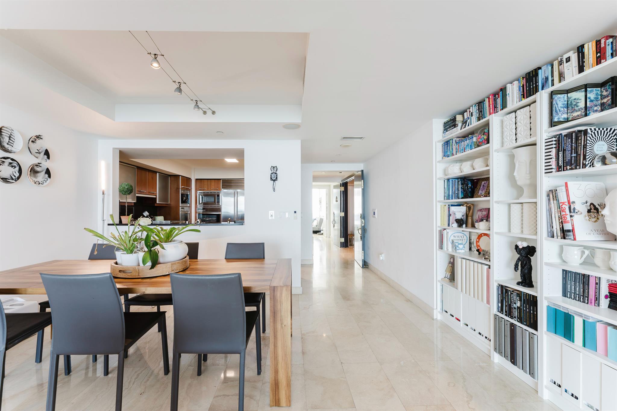 JADE RESIDENCES AT BRICKE - Residential