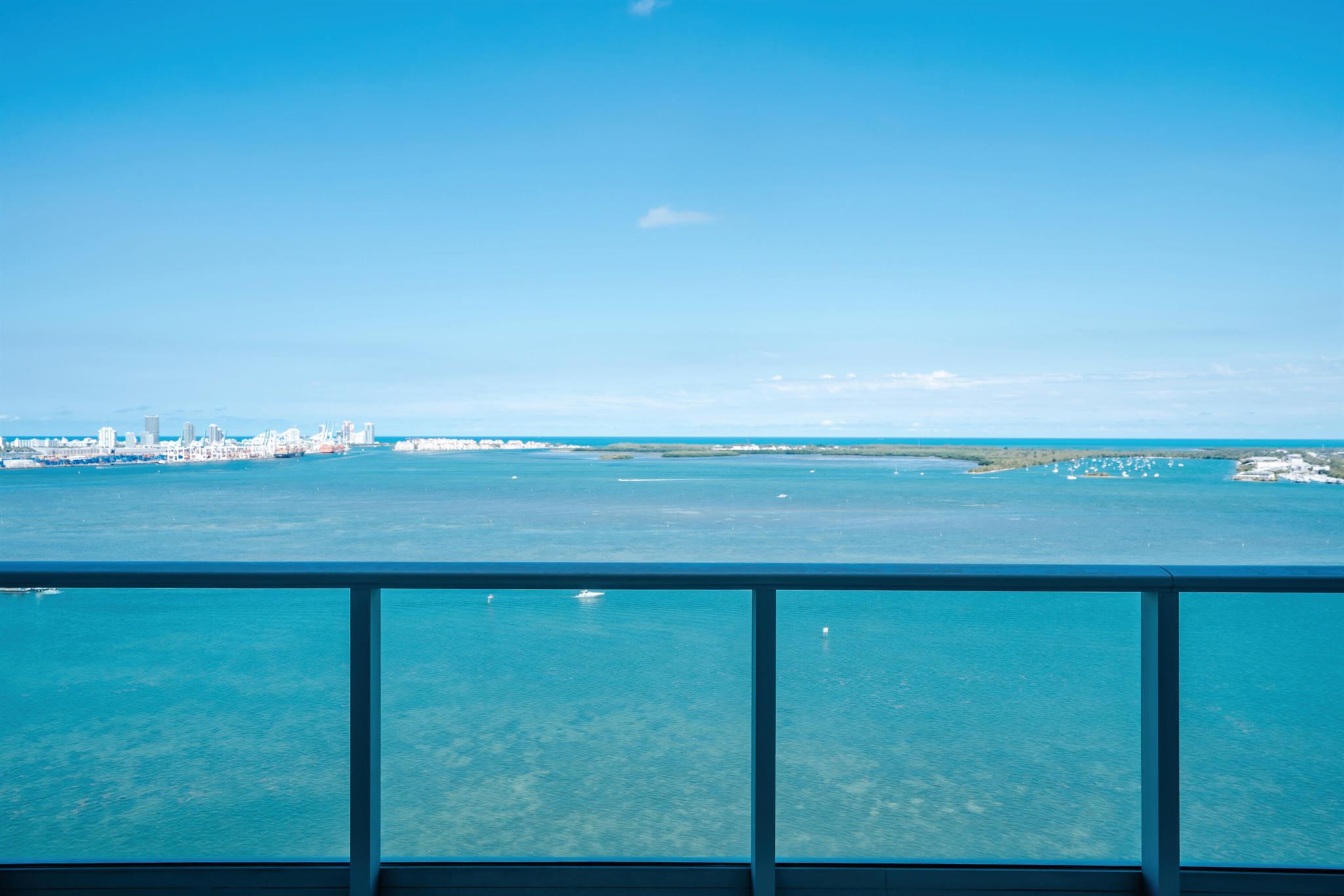 JADE RESIDENCES AT BRICKE - Residential