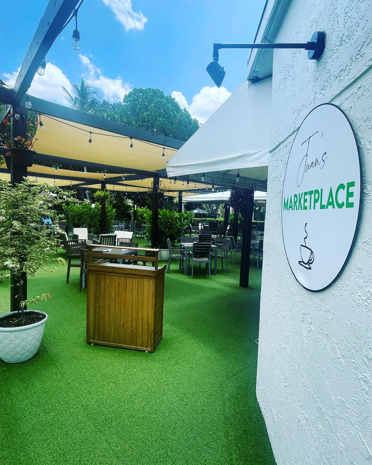 GOLF AND TENNIS VILLAGE P - Residential