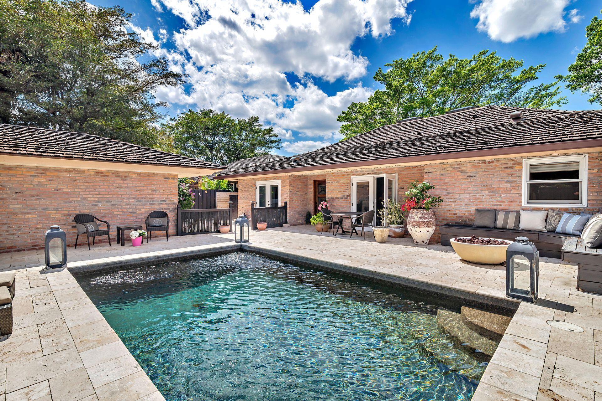 GOLF AND TENNIS VILLAGE P - Residential