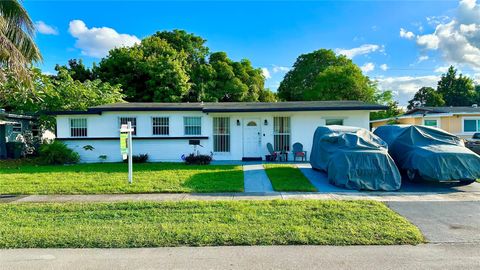 4810 NW 11th Pl Lauderhill FL 33313