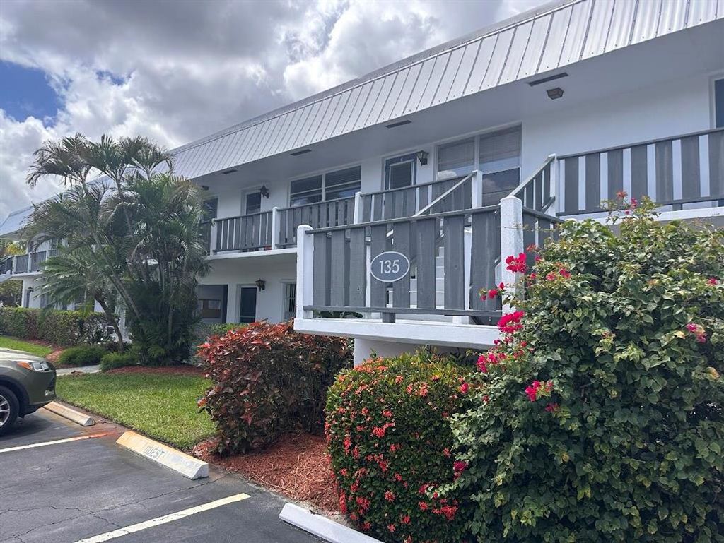 Photo of 2929 SE Ocean Boulevard #135-8, Stuart, FL 34996 (MLS # R10883283)