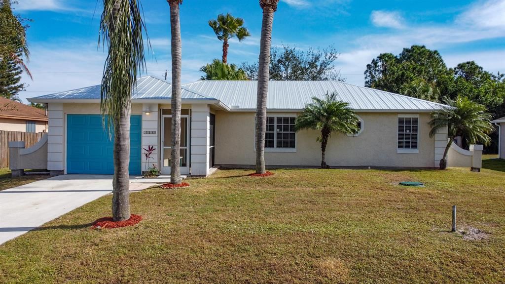 Photo of 2049 SW Aguero Street, Port Saint Lucie, FL 34953 (MLS # R10690162)