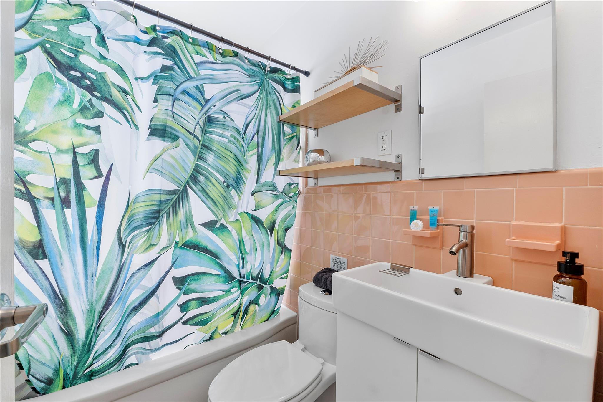 AMADALE - Residential