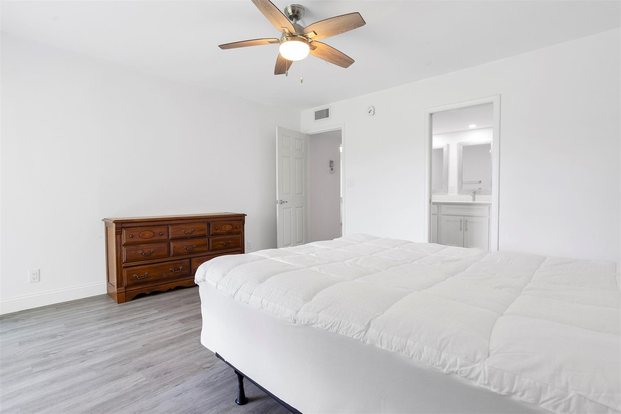 Victoria Village K Condo - Residential Lease