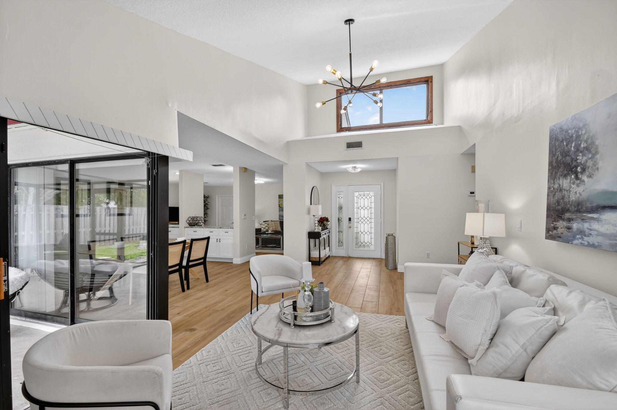 PINEWOOD EAST 2 OF WELLINGTON - Residential