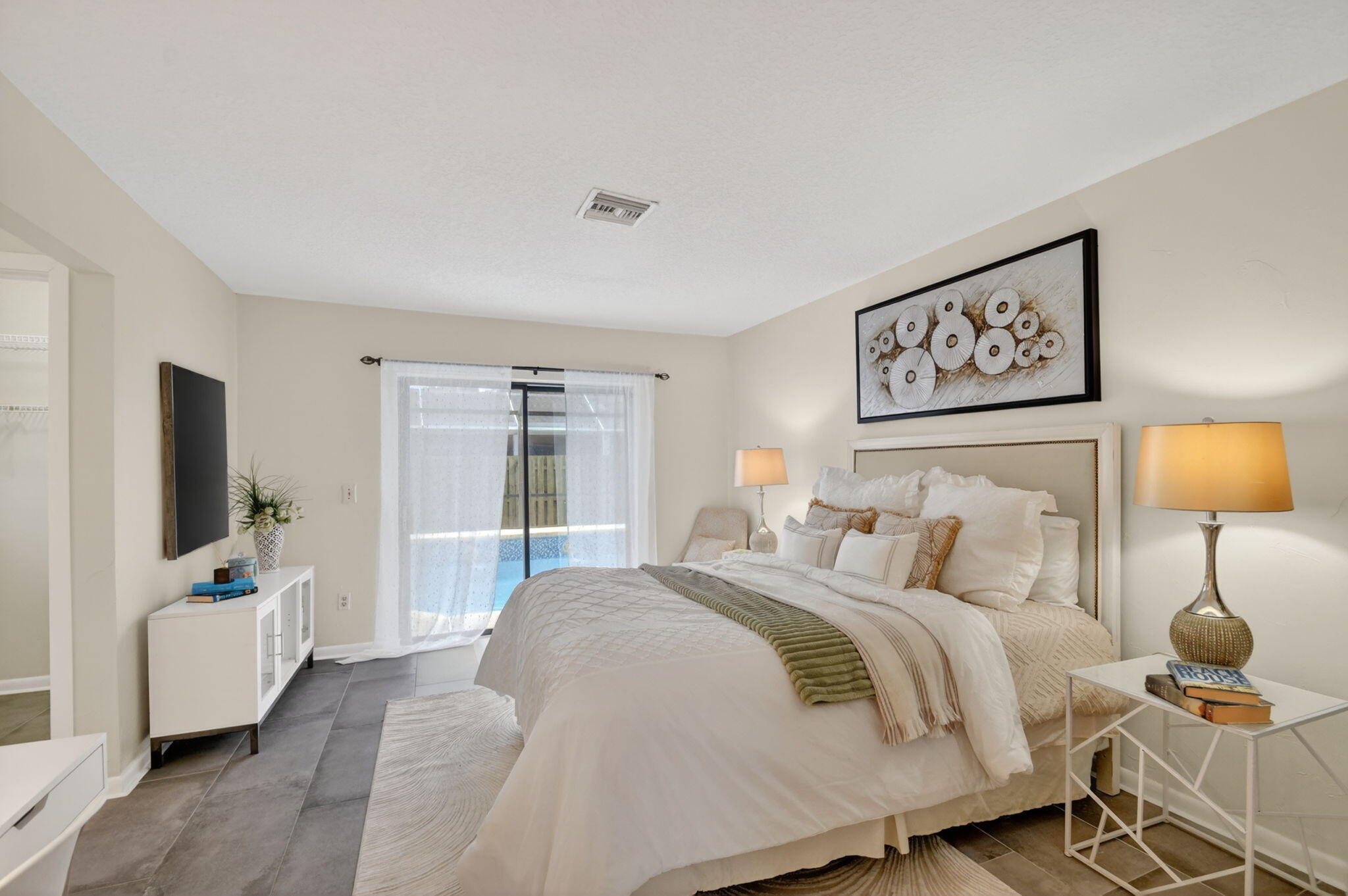 PINEWOOD EAST 2 OF WELLINGTON - Residential