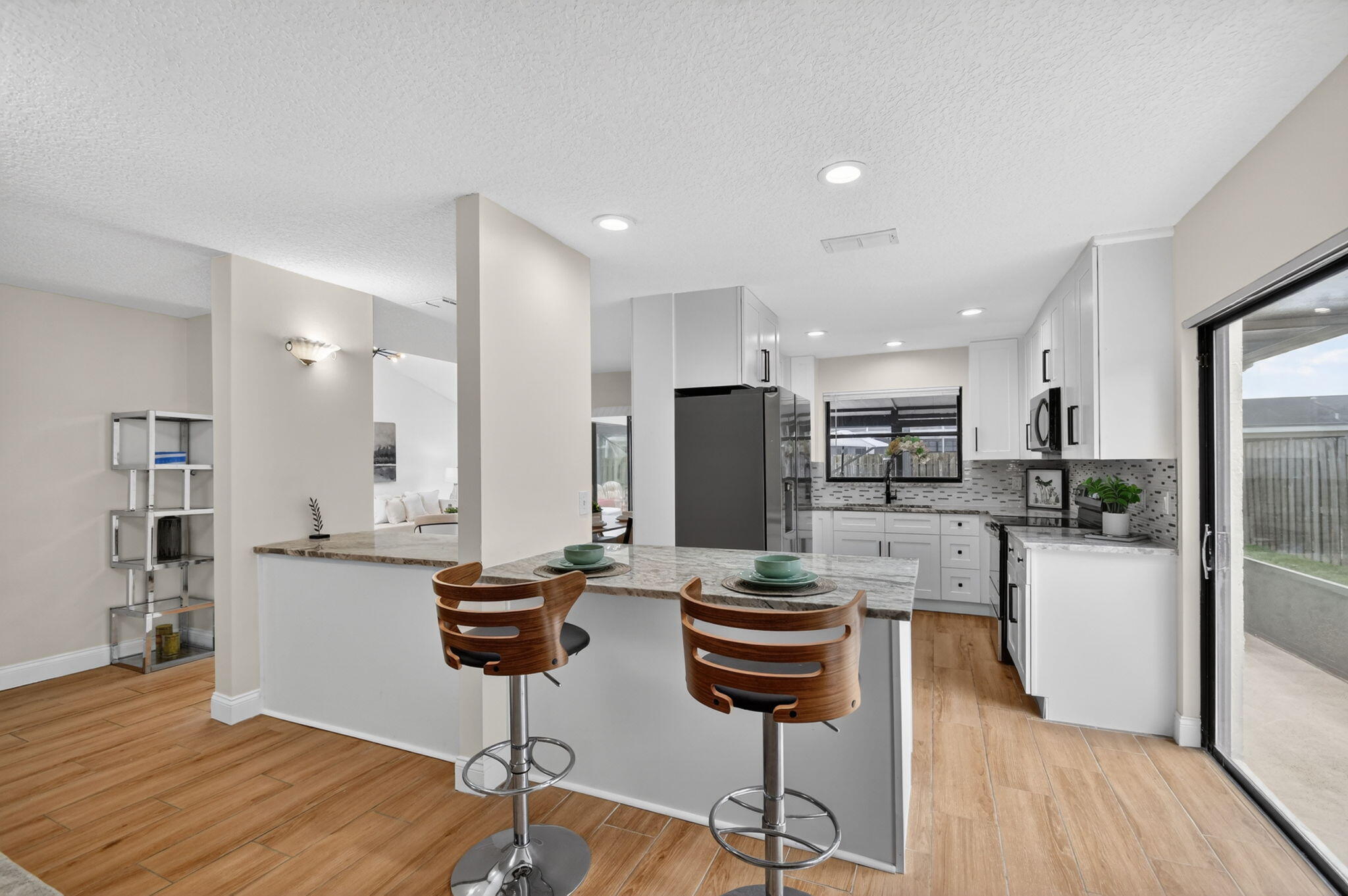 PINEWOOD EAST 2 OF WELLINGTON - Residential