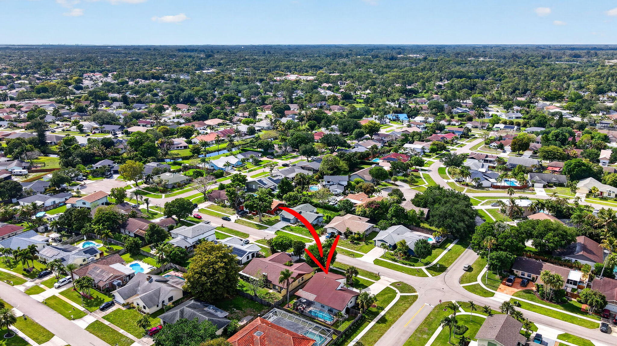 PINEWOOD EAST 2 OF WELLINGTON - Residential