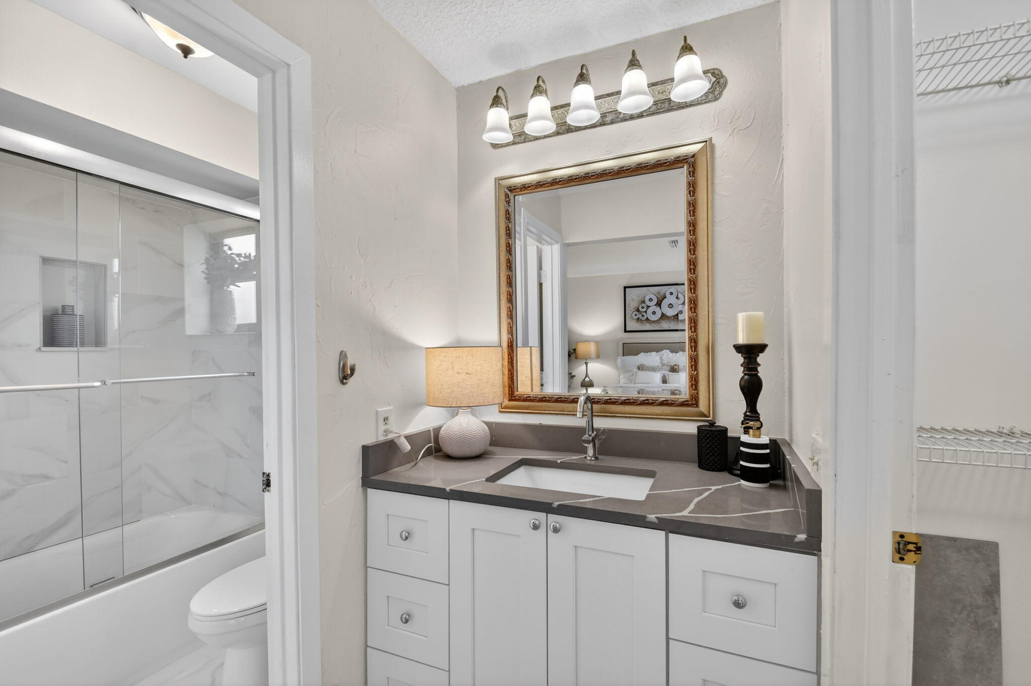 PINEWOOD EAST 2 OF WELLINGTON - Residential