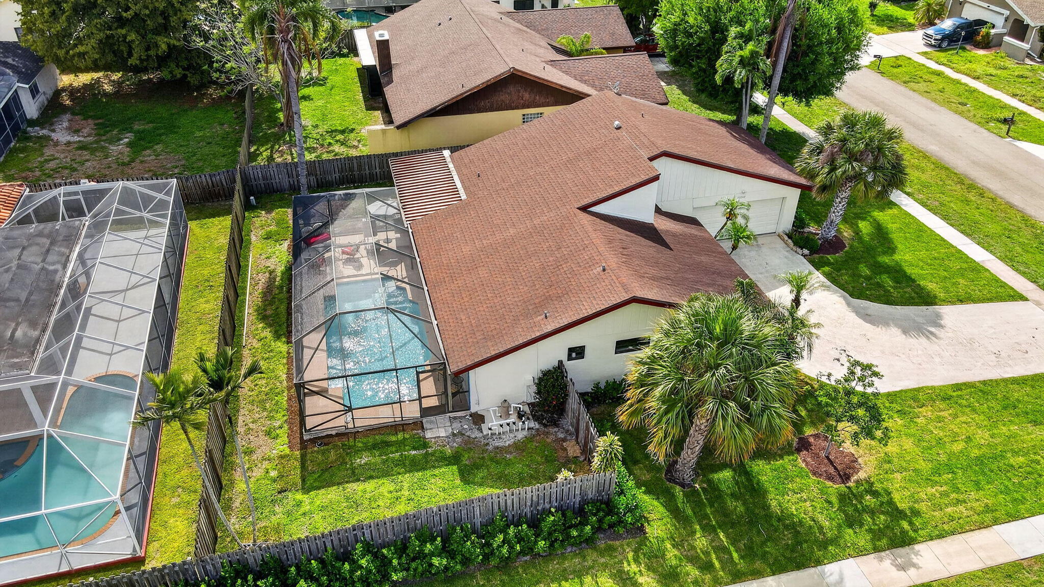 PINEWOOD EAST 2 OF WELLINGTON - Residential