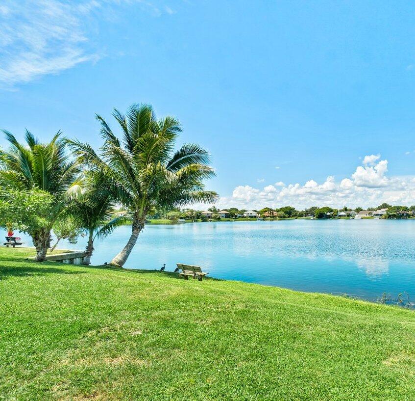 CYPRESS SHORES - Residential Lease