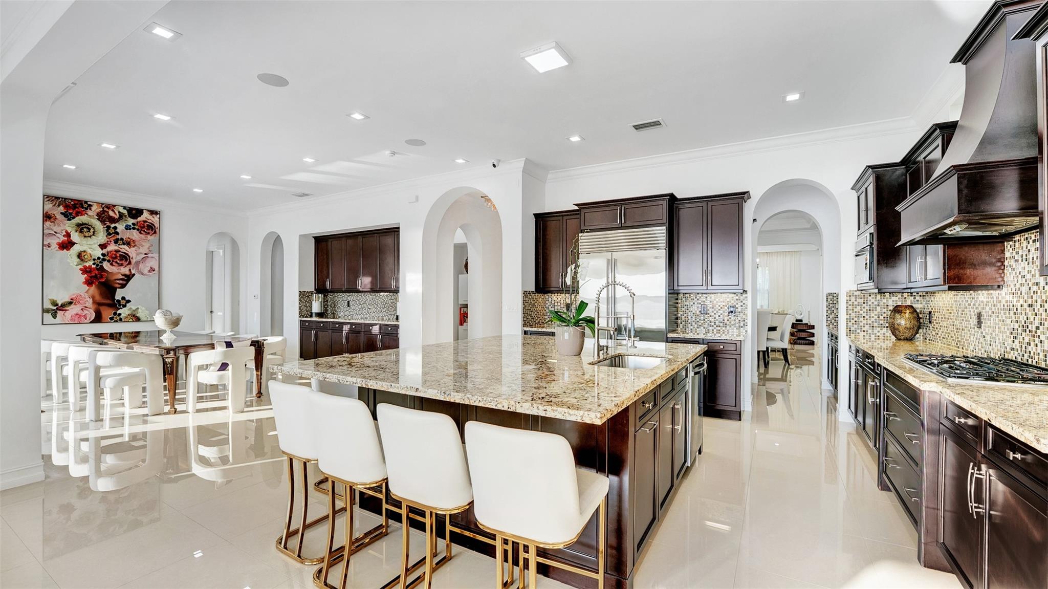 BRUSCHI PROPERTY - Residential