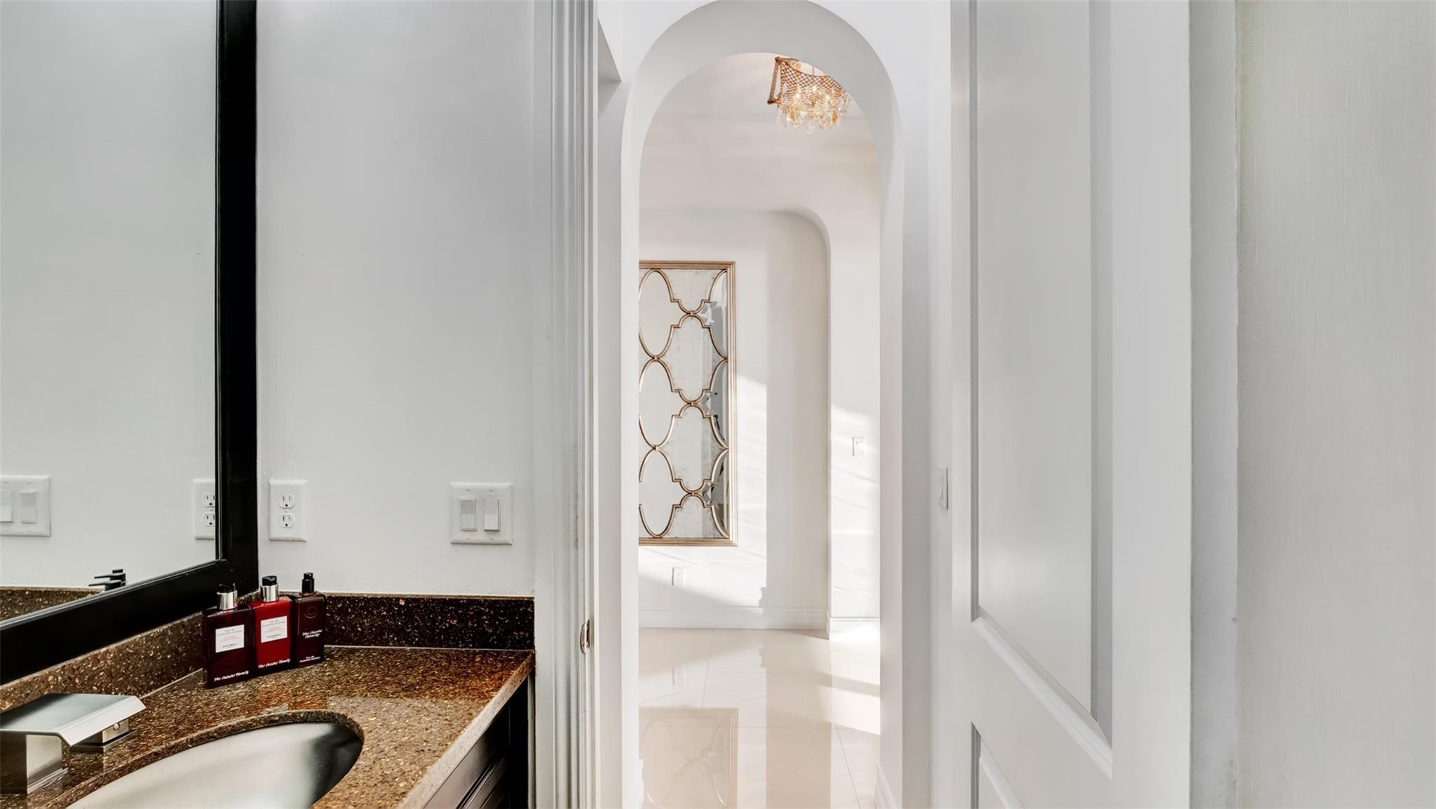 BRUSCHI PROPERTY - Residential