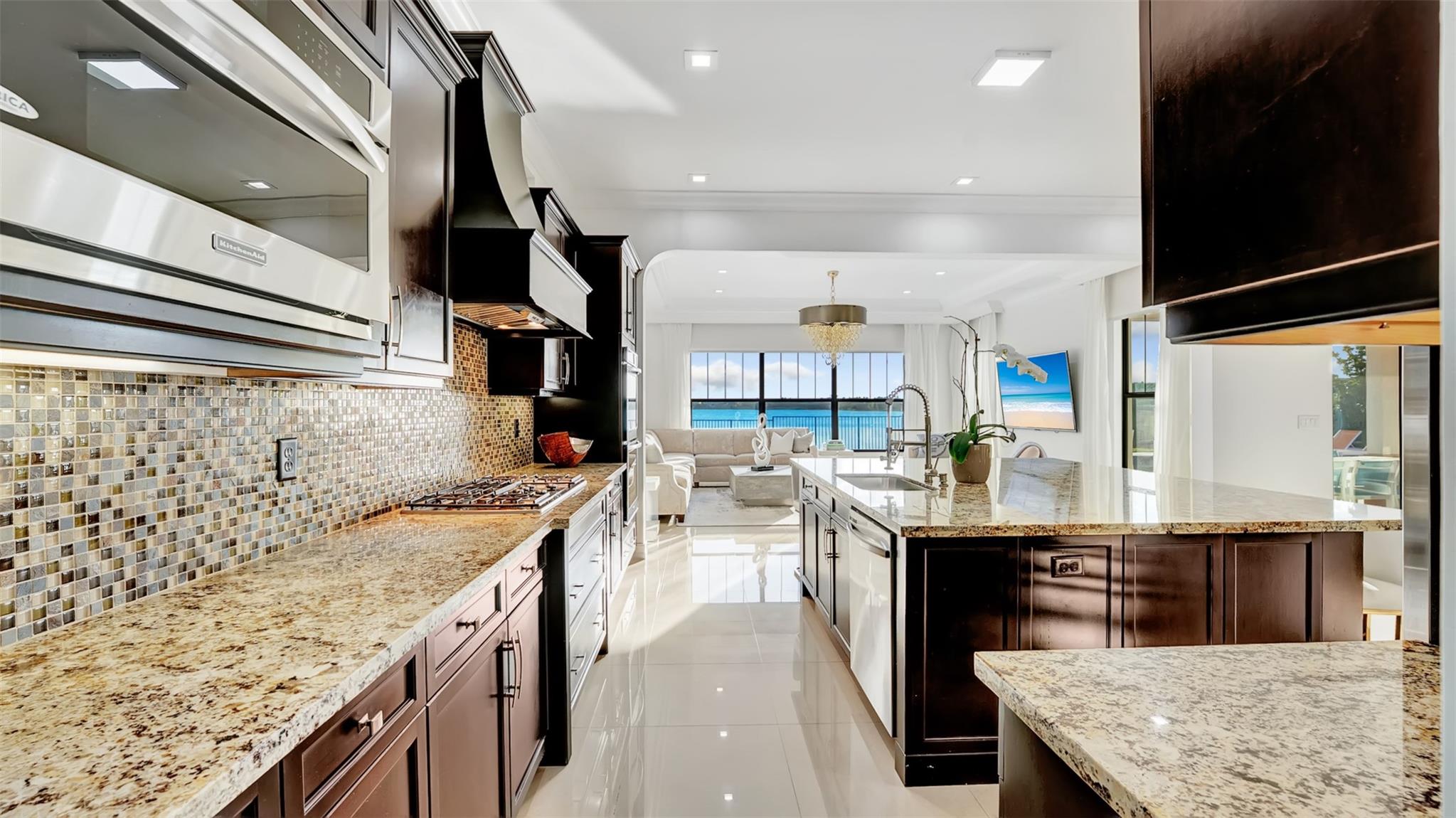 BRUSCHI PROPERTY - Residential