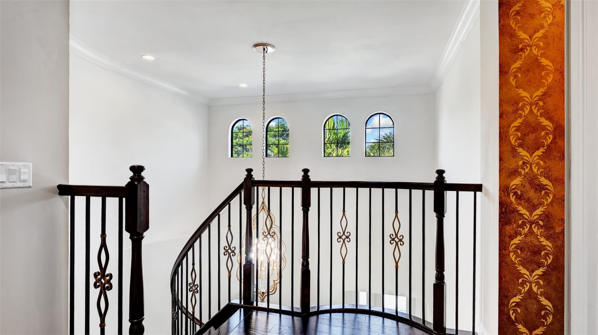 BRUSCHI PROPERTY - Residential