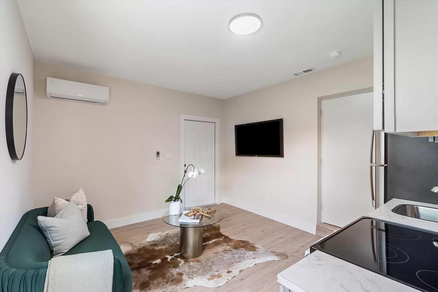 Oakland Park - Residential