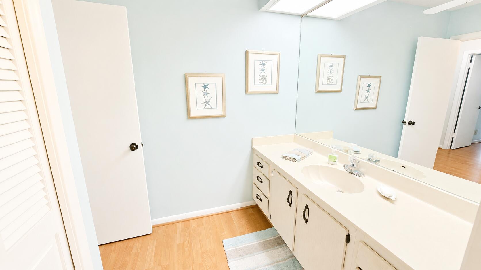 JAMESTOWN AT HERITAGE RIDGE - Residential Lease