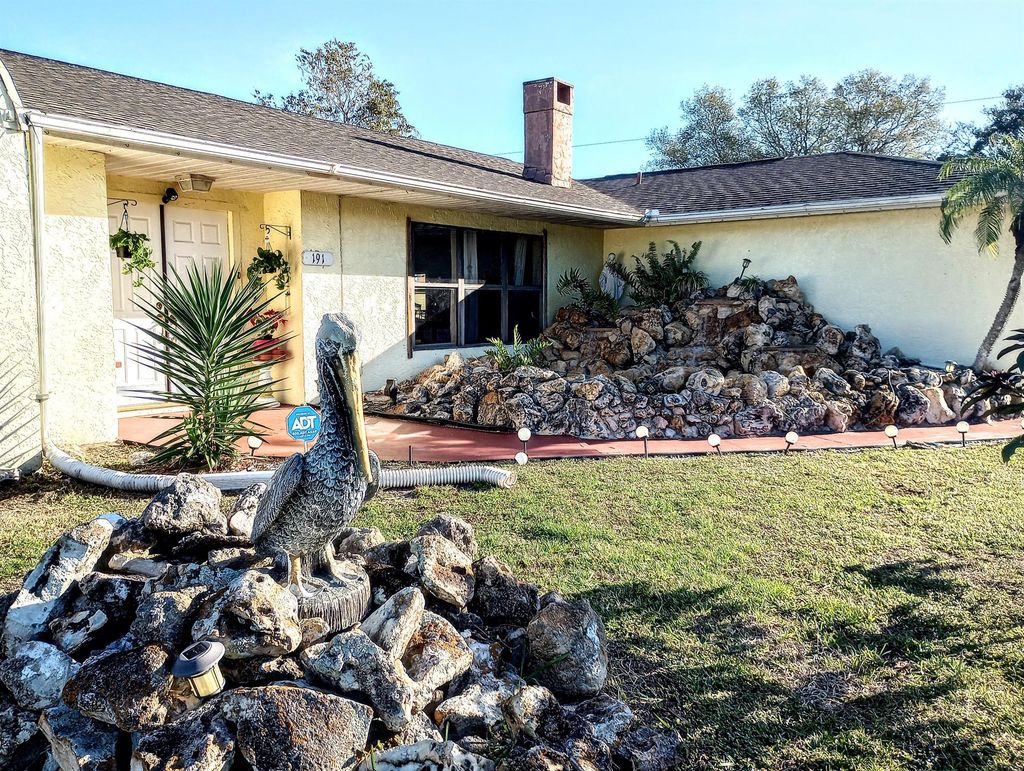 Photo of 191 SW Thanksgiving Avenue, Port Saint Lucie, FL 34984 (MLS # R10953547)