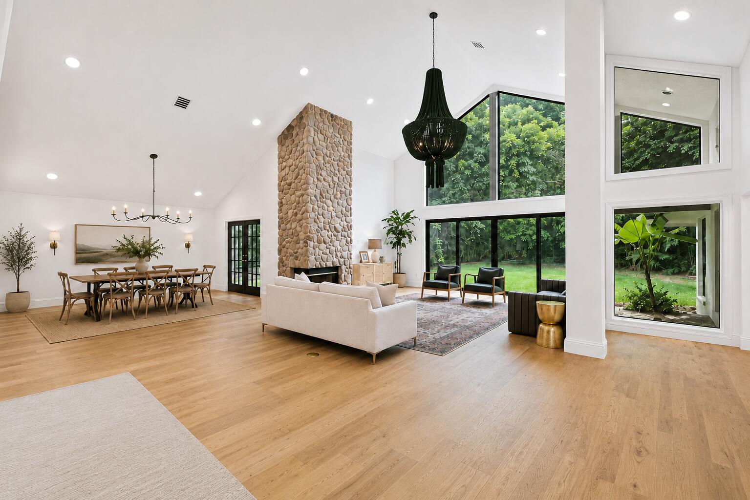 3235 Hyde Circle