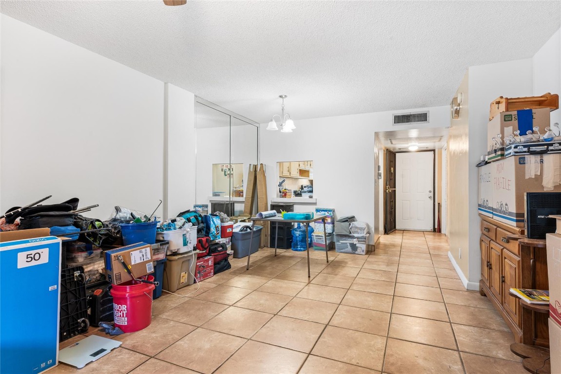 4500 N Federal Highway 156