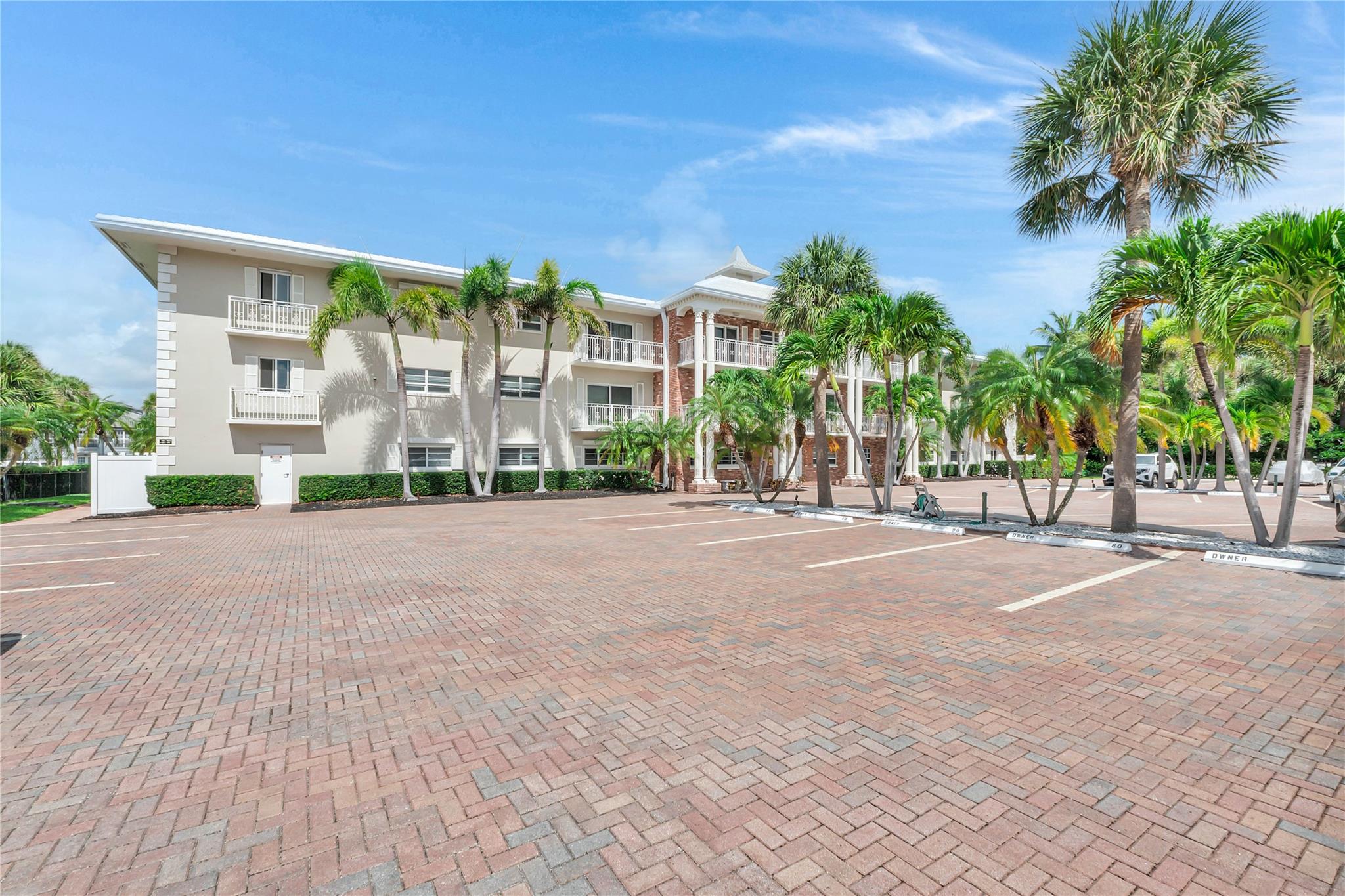 Hillsboro Imperial Condo - Residential Lease