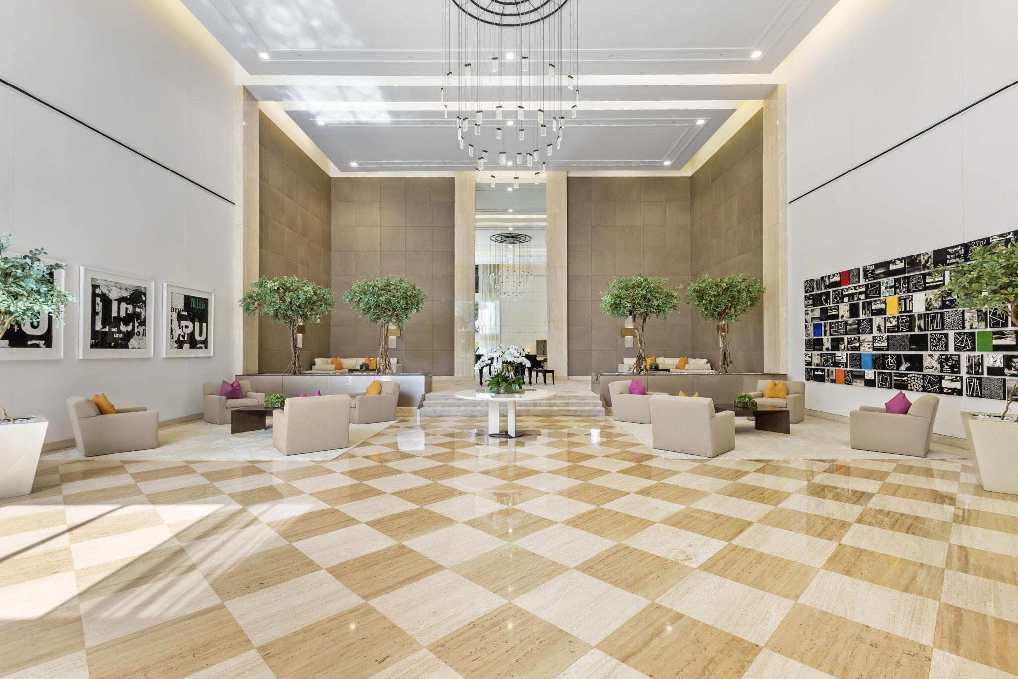 PLAZA OF THE PALM BEACHES - Residential