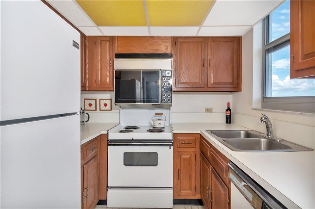 POMPANO AEGEAN - Residential